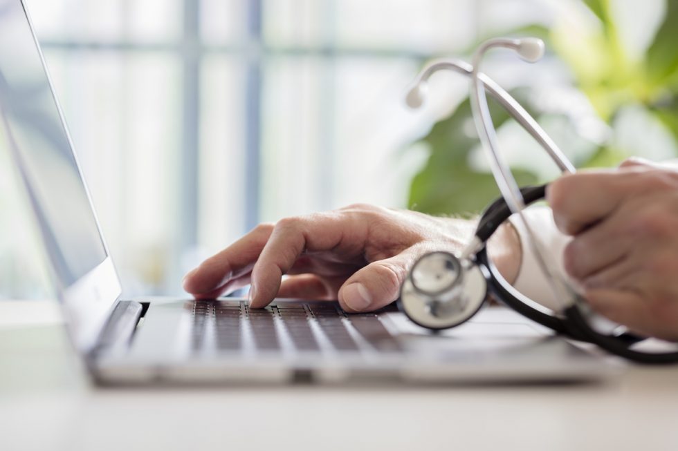Softwares para gestão de consultório médico