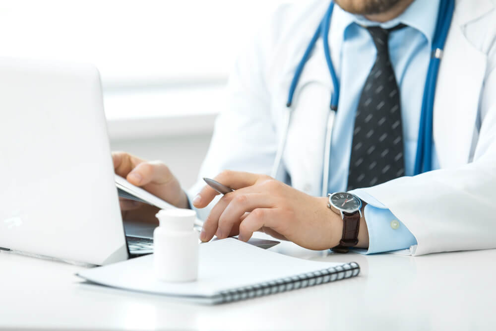 software médico