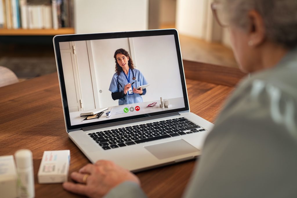 Telemedicina: vantagens no cuidado de idosos